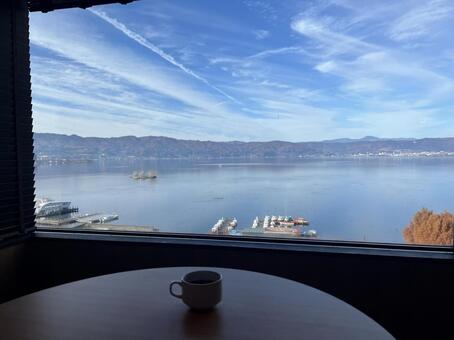 湖畔の眺望 ホテル,部屋,窓の写真素材