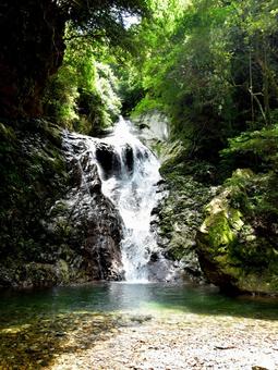 滝 滝 滝,水,山の写真素材
