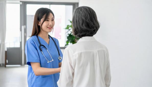 医療イメージ 診察する若い医療関係者 医療イメージ 診察する若い医療関係者の写真