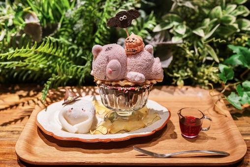 クマと可愛いハロウィンスイーツプレート クマと可愛いハロウィンスイーツプレート ハロウィン,クマ,アイスの写真素材
