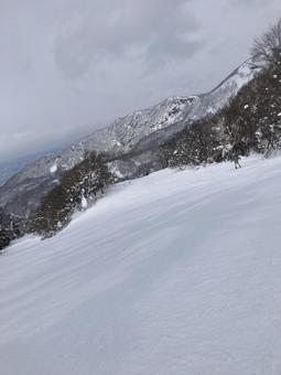 辺り一面雪景色 辺り一面雪景色 冬,冬景色,冬の山の写真素材