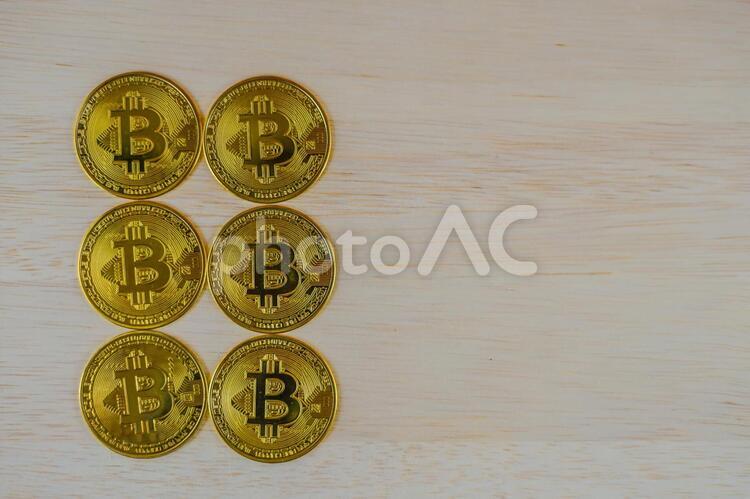 ビットコインのイメージ（仮想通貨） ビットコイン,コイン,金貨の写真素材