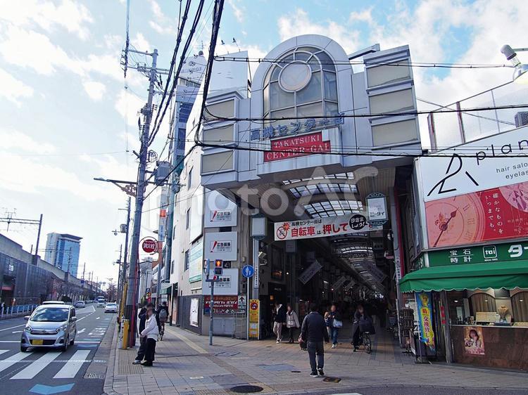 冬のアーケード商店街　東口付近 アーケード,高槻センター街,商店街の写真素材