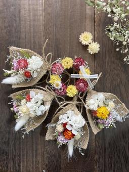 ドライフラワー　ガーランド　お花 クリスマス,サンタ,花の写真素材