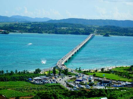 瀬底大橋の絶景 日本,日本旅行,国内旅行の写真素材