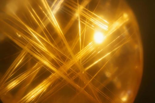 金色ルチルの糸光 金色ルチルの糸光の写真