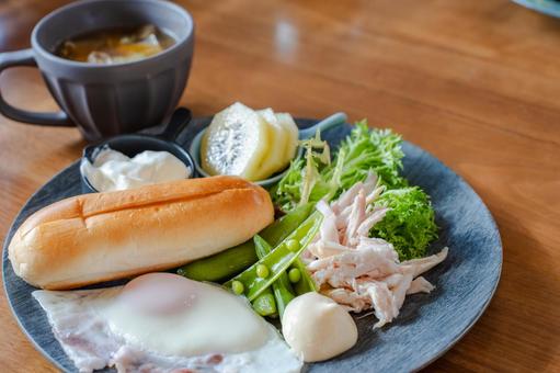 Western-style breakfast plate and soup, JPG