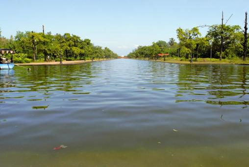 ルンビニ園の運河 ネパール 1 ルンビニ園の運河 ネパール 1 ルンビニ,ネパール,アジアの写真素材