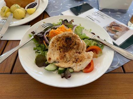 チキンサラダ サラダ,ヘルシー,チキンの写真素材