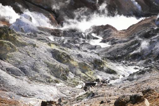 登別温泉の地獄谷 地獄谷,登別温泉,湯気の写真素材