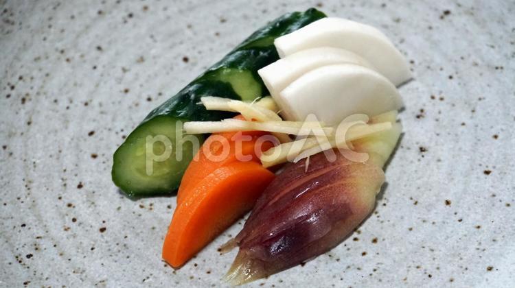 和食の伝統　ぬか漬け！ ぬか漬け,漬け物,ニンジンの写真素材