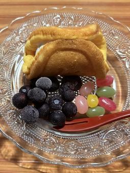Waffles, blueberries, and gummy snacks, JPG