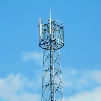 【風景写真】通信鉄塔 【風景写真】通信鉄塔 通信鉄塔,電波塔,鉄塔の写真素材