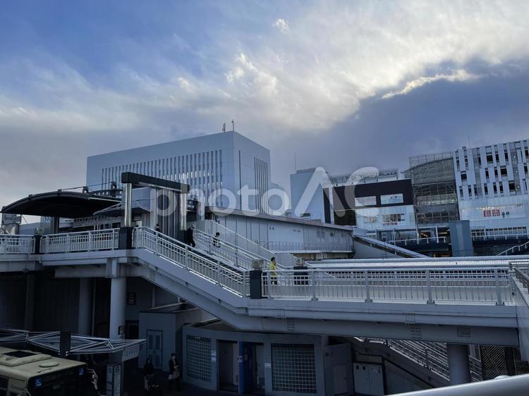 戸塚駅前　風景 戸塚駅前,風景,ビルの写真素材