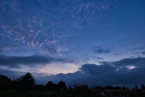 夕暮れ 2025/7/27 夕暮れ 2025/7/27の写真