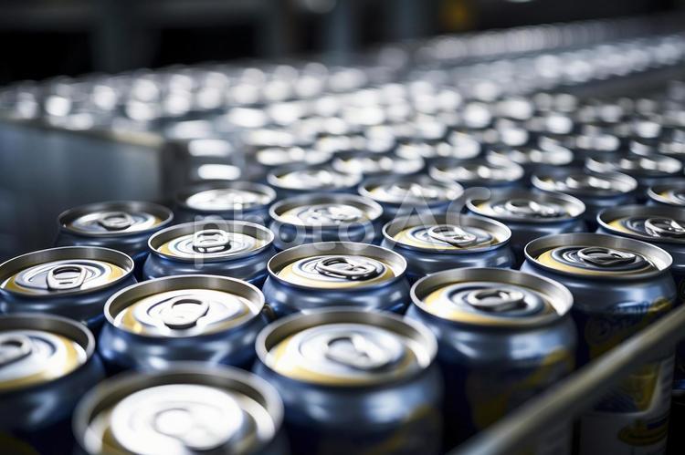 ビール缶の製造ライン01 - No: 28548552｜写真素材なら「写真AC」無料（フリー）ダウンロードOK