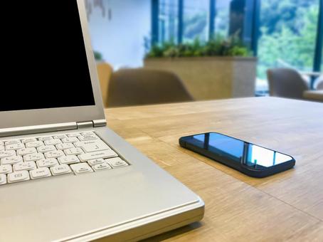Remote work scene (screen: black), JPG Remote work scene (screen: black), JPG