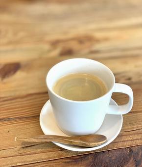 テーブルとコーヒーカップC テーブルとコーヒーカップC コーヒー,カフェ,コーヒーカップの写真素材