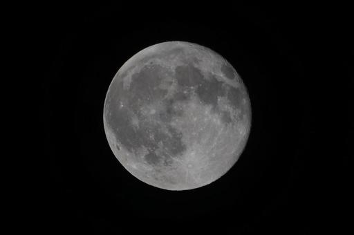 月 月 月,月見,満月の写真素材