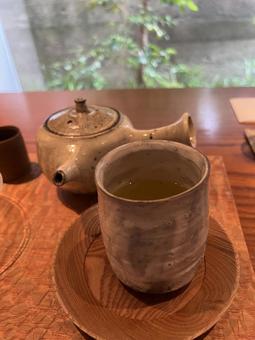 煎茶と急須 煎茶と急須の写真