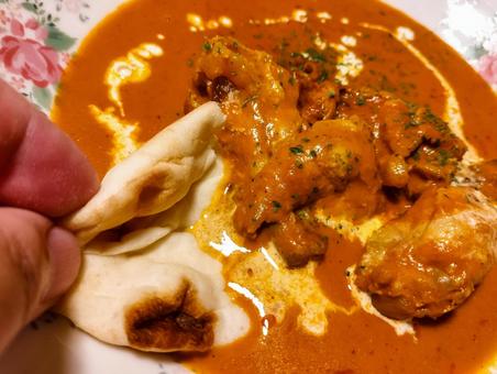 ナンでバターチキンを ナンでバターチキンを バターチキンカレー,バターチキン,ナーンの写真素材