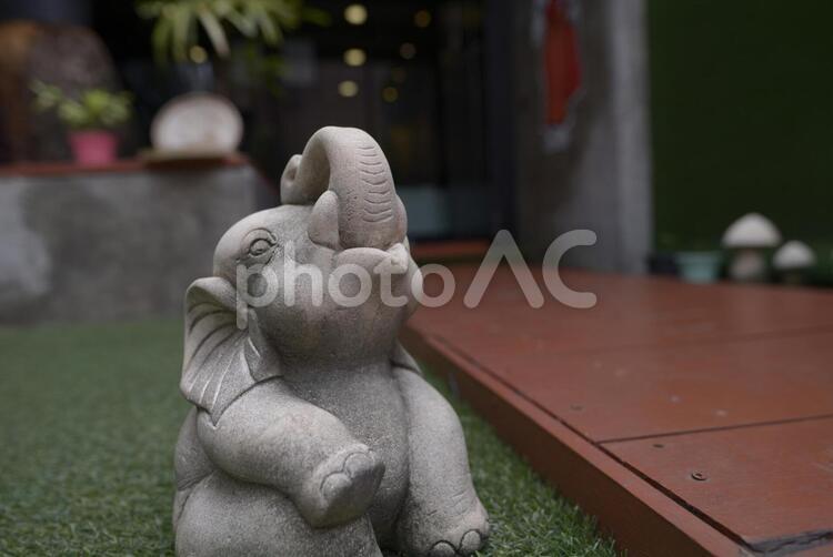 象の置物 置物,象,タイの写真素材