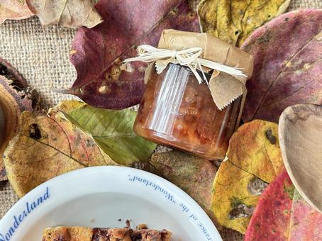 ガラス瓶に入ったさくらんぼのジャム さくらんぼ,ジャム,ガラス瓶の写真素材