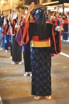 《西馬音内盆踊り》秋田県雄勝郡 西馬音内盆踊り,西馬音内の盆踊り,羽後町の写真素材