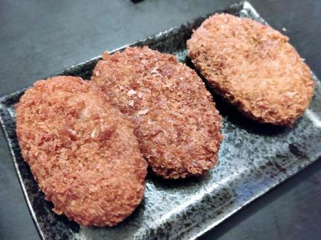 揚げたてメンチカツ 揚げたてメンチカツの写真