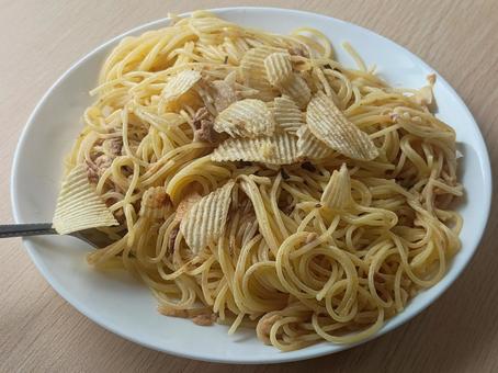 ツナとポテチのパスタ ツナとポテチのパスタ,パスタ,ツナパスタの写真素材
