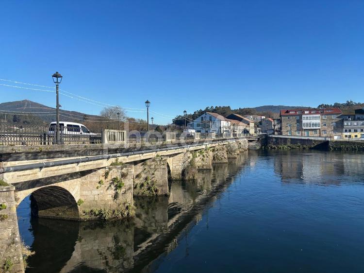 スペイン　ガリシア　ポンテセスーレスの川 スペイン,ガリシア,ポンテセスーレスの川の写真素材
