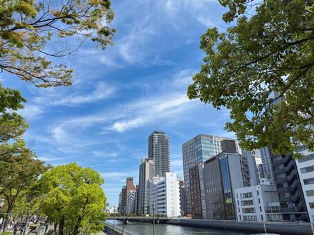 自然と都会の風景 ビル,高層ビル,オフィスビルの写真素材
