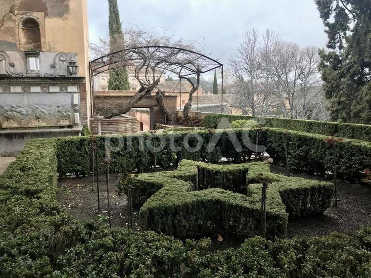 スペイン、グラナダの美しい庭園 海外,ヨーロッパ,欧州の写真素材