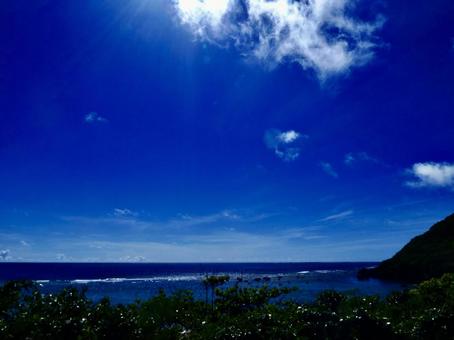 沖縄県宮古島  夏のひと時 沖縄県宮古島  夏のひと時の写真