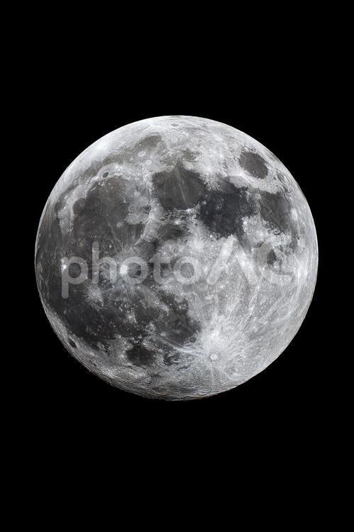 神秘的な光を放つ満月の天体写真 満月,月,天体の写真素材