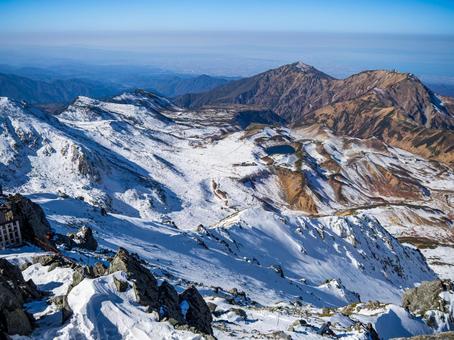 初冬の室堂平と富山方面 立山,山,自然の写真素材