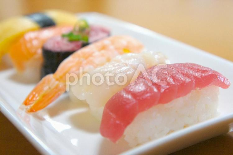 一皿の握り寿し（アップ） 寿し,寿司,鮨の写真素材