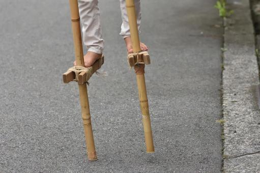 竹馬 竹馬,竹,遊び道具の写真素材