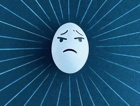 もやもや 感情,玉子,卵の写真素材