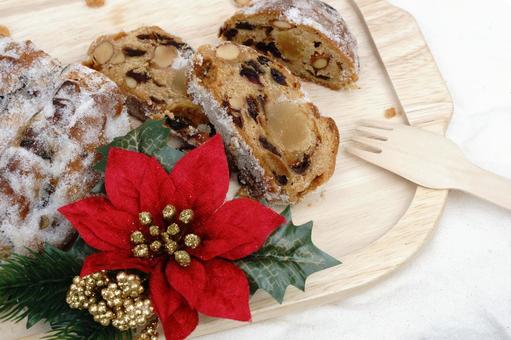 シュトーレン　クリスマス シュトーレン,シュトレン,クリスマスの写真素材