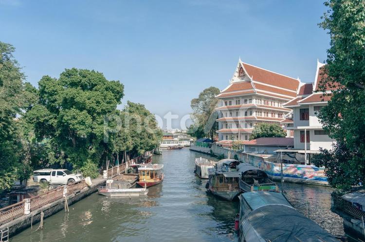 タイの街並み(川) タイ,民族衣装,旅行の写真素材