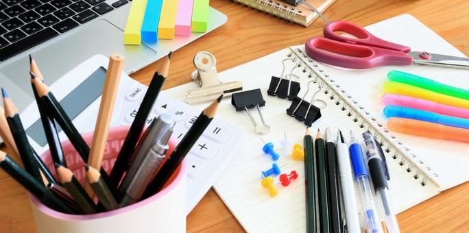 いろいろな事務用品 筆記用具 いろいろな事務用品 筆記用具 事務用品,文房具,筆記用具の写真素材