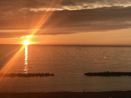 夕暮れの海 夕暮れの海の写真