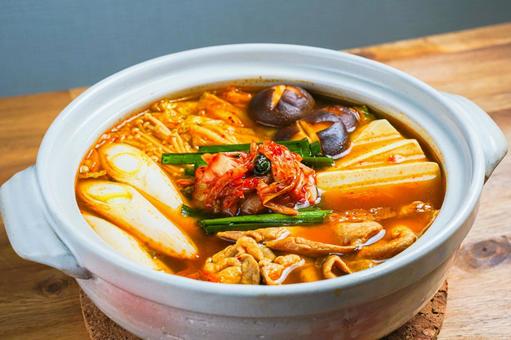 キムチ鍋 キムチ鍋,鍋料理,豚肉の写真素材