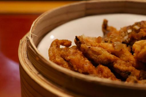 中華料理店のイカ天の香り炒め イカ,天ぷら,香り炒めの写真素材