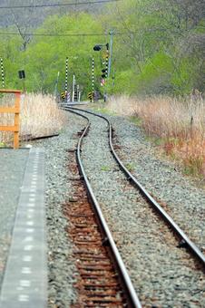 カーブする線路1 カーブする線路1 線路,カーブ,湾曲の写真素材