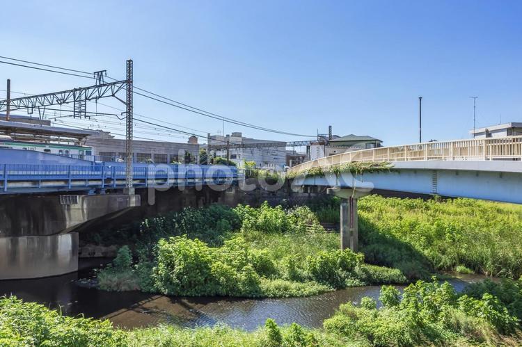 柏尾川と戸塚駅 柏尾川,川,河川の写真素材