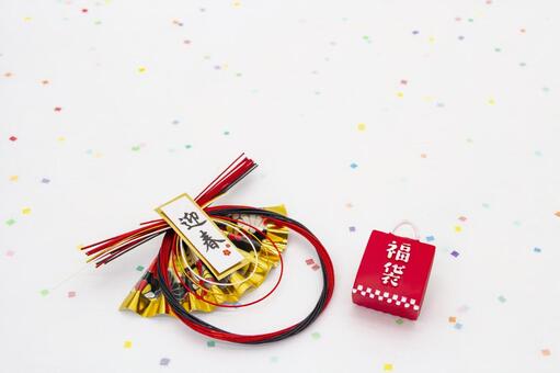 福袋と水引（カラフルな和紙背景） 福袋,水引,和紙の写真素材