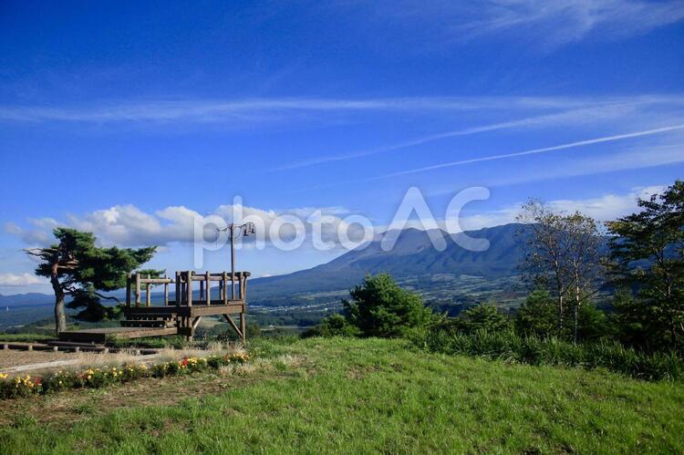 嬬恋村(群馬県) 群馬県,嬬恋村,愛妻の丘の写真素材