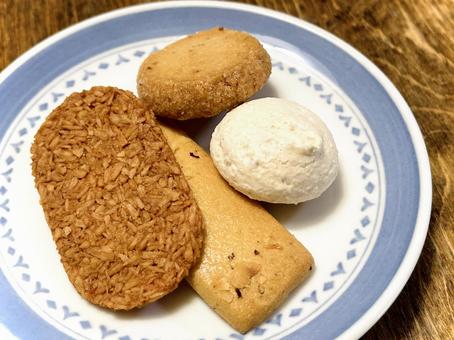 4種のクッキー 05 クッキー,cookie,焼き菓子の写真素材